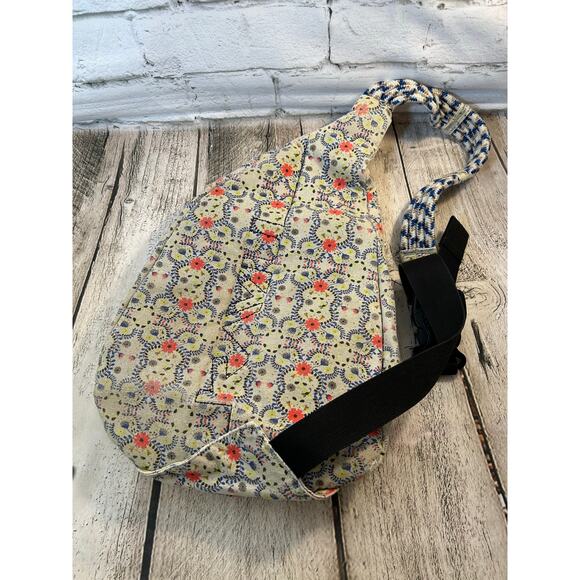 KAVU Women’s Floral Print Rope Sling Pack - Picture 2 of 8